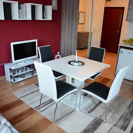 Apartmán Tes Flora