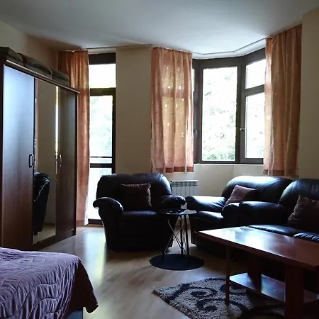 Tes Flora בורובץ