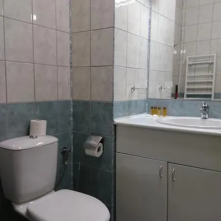 Tes Flora Apartment