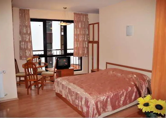 Tes флора Апартамент