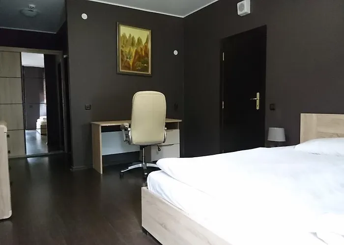 Апартамент Tes флора